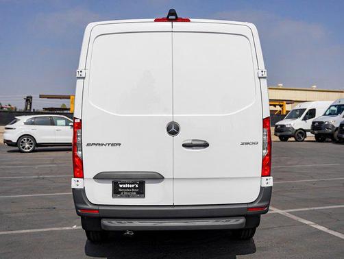 2026 Mercedes-Benz Sprinter 2500 Standard Roof