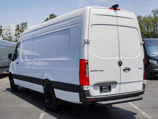 2025 Mercedes-Benz Sprinter 3500XD High Roof