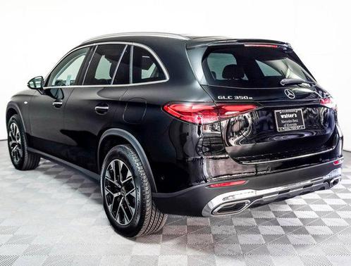 2025 Mercedes-Benz GLC 350e Base