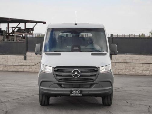 2026 Mercedes-Benz Sprinter 2500 Standard Roof
