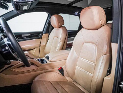2019 Porsche Cayenne Base