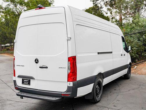 2025 Mercedes-Benz Sprinter 2500 High Roof