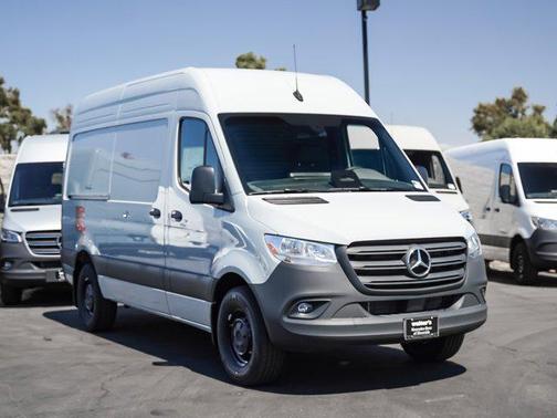 2025 Mercedes-Benz Sprinter 2500 High Roof