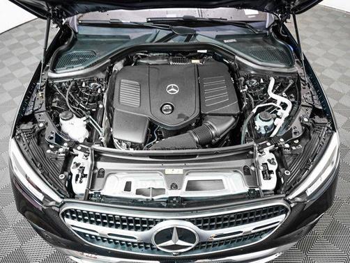 2025 Mercedes-Benz GLC 300 Base