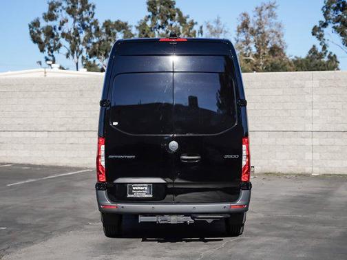 2025 Mercedes-Benz Sprinter 2500 High Roof