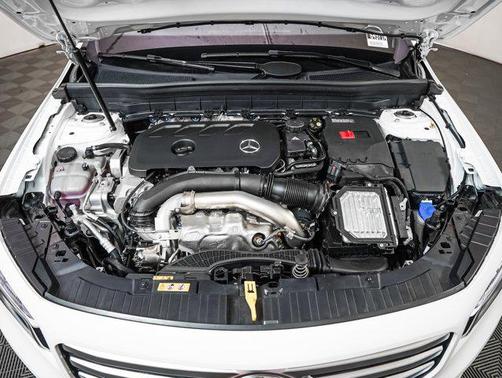 2025 Mercedes-Benz GLB 250 Base