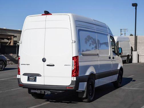 2025 Mercedes-Benz Sprinter 2500 High Roof