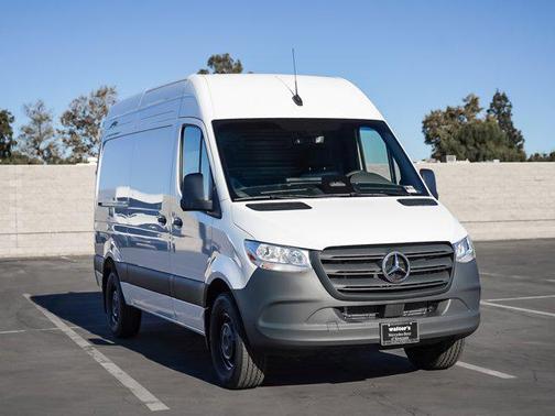 2025 Mercedes-Benz Sprinter 2500 High Roof