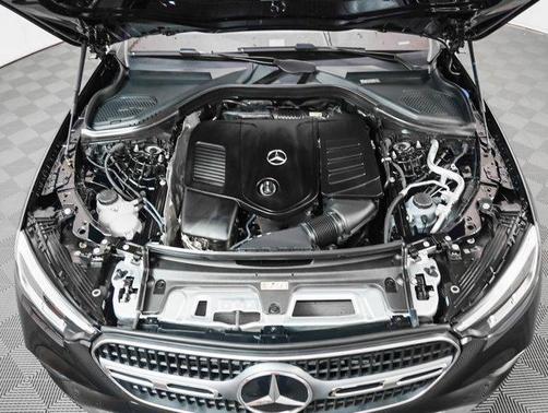 2025 Mercedes-Benz GLC 300 Base