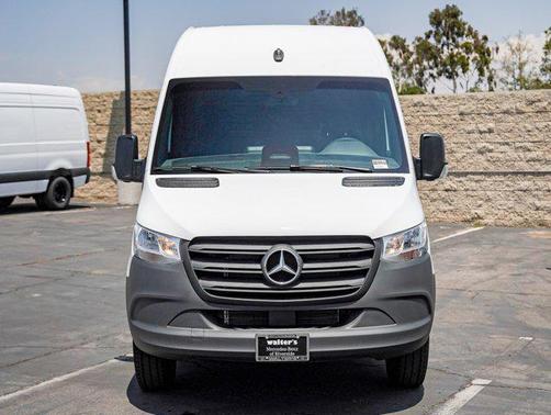 2025 Mercedes-Benz Sprinter 3500XD High Roof
