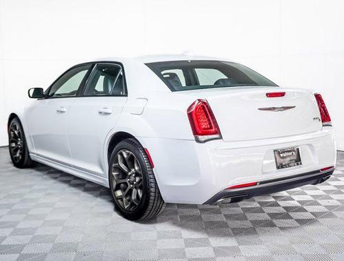 2019 Chrysler 300 S