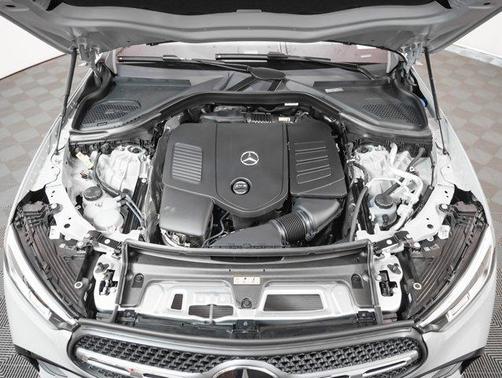 2025 Mercedes-Benz GLC 350e Base