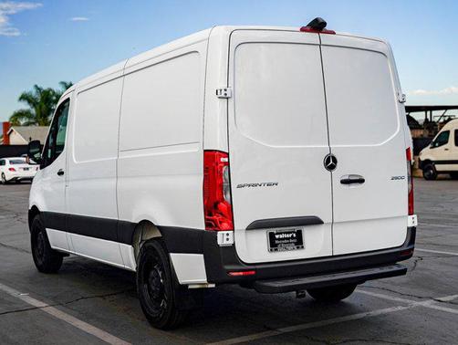 2026 Mercedes-Benz Sprinter 2500 Standard Roof