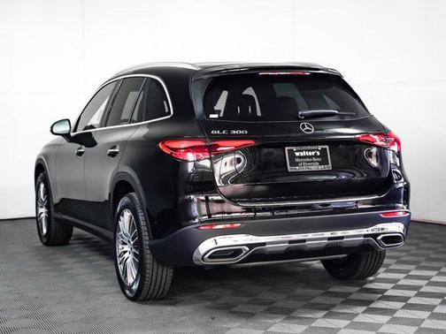 2025 Mercedes-Benz GLC 300 Base