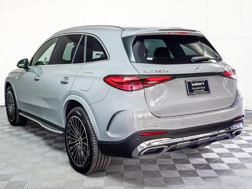 2025 Mercedes-Benz GLC 350e Base