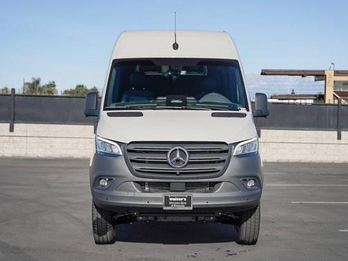 2026 Mercedes-Benz Sprinter 2500 Standard Roof