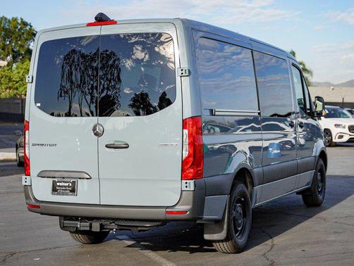 2025 Mercedes-Benz Sprinter 2500 Standard Roof