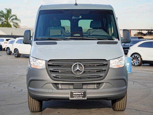 2025 Mercedes-Benz Sprinter 2500 Standard Roof