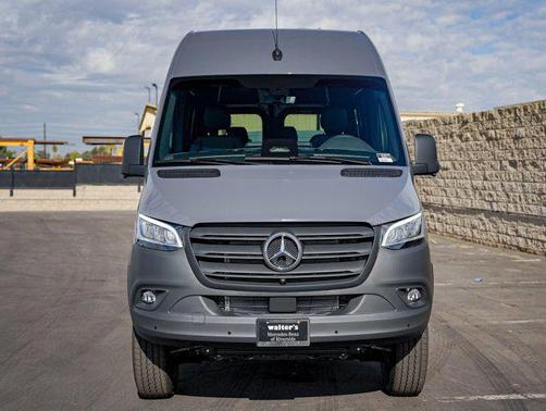 2026 Mercedes-Benz Sprinter 2500 Standard Roof