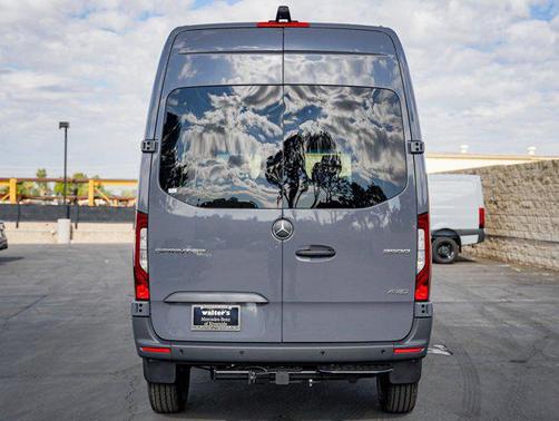 2026 Mercedes-Benz Sprinter 2500 Standard Roof