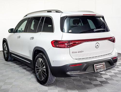 2025 Mercedes-Benz EQB 250 Base