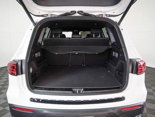 2025 Mercedes-Benz EQB 250 Base