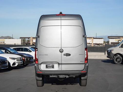 2026 Mercedes-Benz Sprinter 2500 High Roof