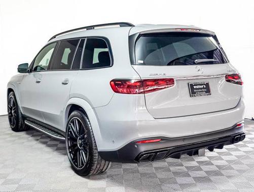 2025 Mercedes-Benz AMG GLS 63 Base