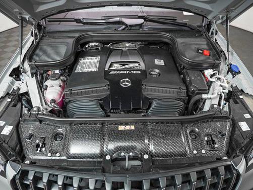 2025 Mercedes-Benz AMG GLS 63 Base