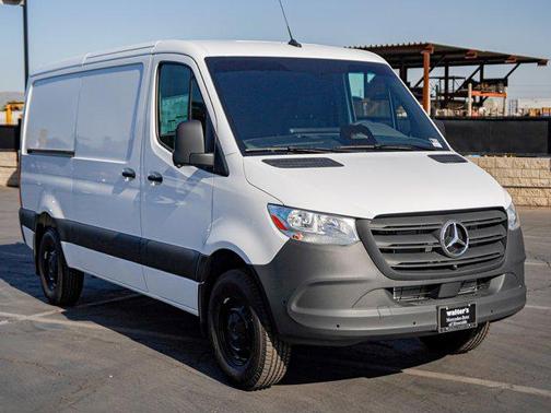 2025 Mercedes-Benz Sprinter 2500 Standard Roof