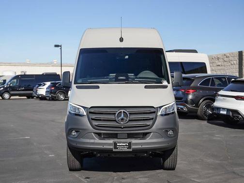 2026 Mercedes-Benz Sprinter 2500 High Roof