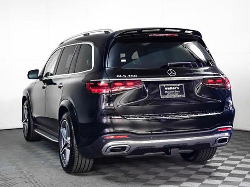2025 Mercedes-Benz GLS 450 4MATIC