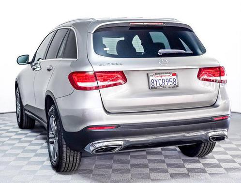2019 Mercedes-Benz GLC 300 Base