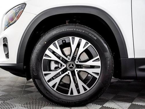 Polar White 2026 Mercedes-Benz GLB 250 Base