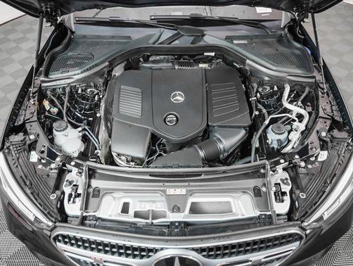 2025 Mercedes-Benz GLC 350e Base