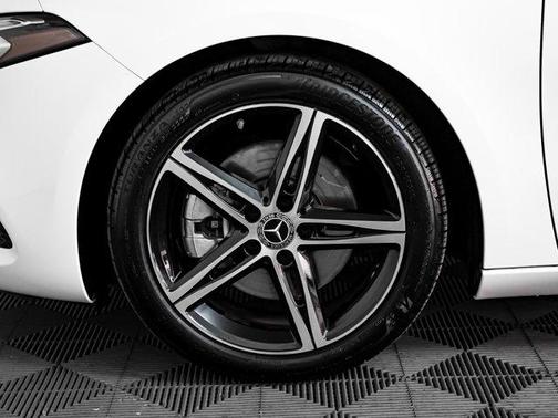 2022 Mercedes-Benz A-Class A 220