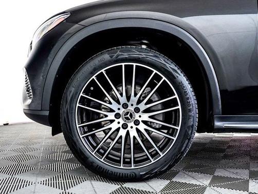 2024 Mercedes-Benz GLC 300 Base