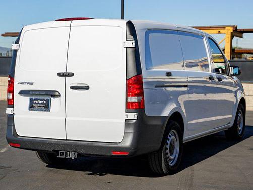 2023 Mercedes-Benz Metris Base