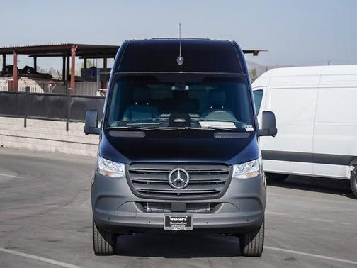 2025 Mercedes-Benz Sprinter 2500 High Roof