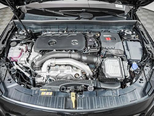 Night Black 2026 Mercedes-Benz GLB 250 Base