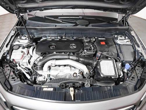 2026 Mercedes-Benz GLB 250 Base