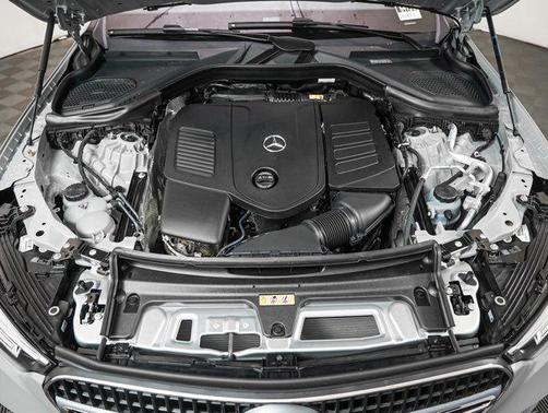 2025 Mercedes-Benz GLC 300 Base