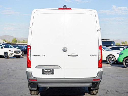 2026 Mercedes-Benz Sprinter 2500 Standard Roof