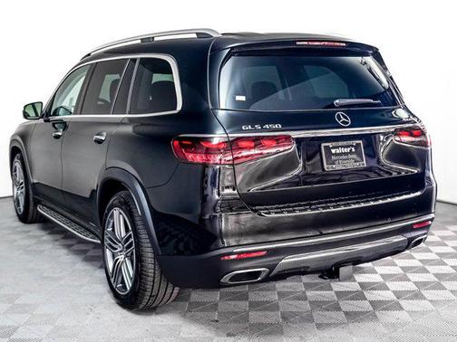 2026 Mercedes-Benz GLS 450 4MATIC