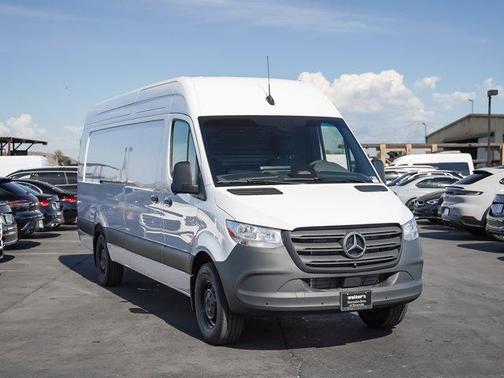 2025 Mercedes-Benz Sprinter 2500 High Roof