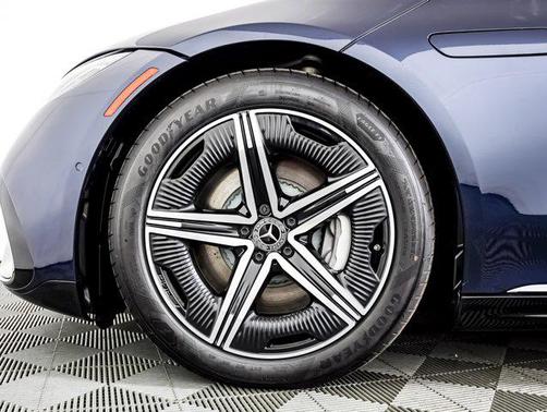 Nautical Blue 2023 Mercedes-Benz EQS 580 4MATIC