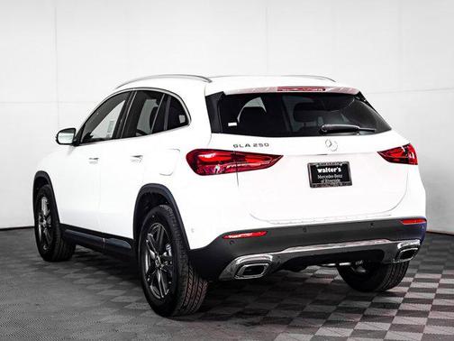 2025 Mercedes-Benz GLA 250 Base
