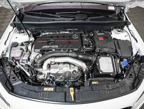 2026 Mercedes-Benz AMG GLB 35 4MATIC