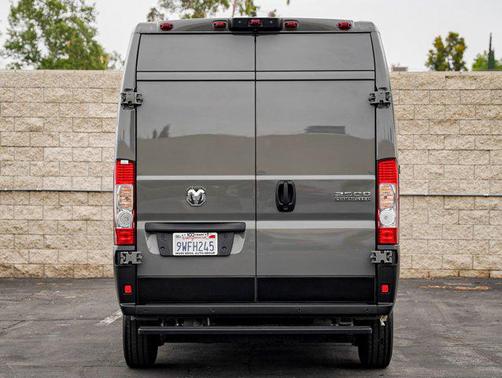 Ceramic Gray Clearcoat 2025 RAM ProMaster 2500 Tradesman