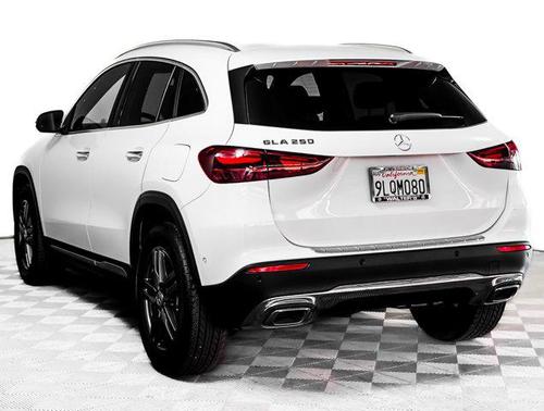 2025 Mercedes-Benz GLA 250 Base